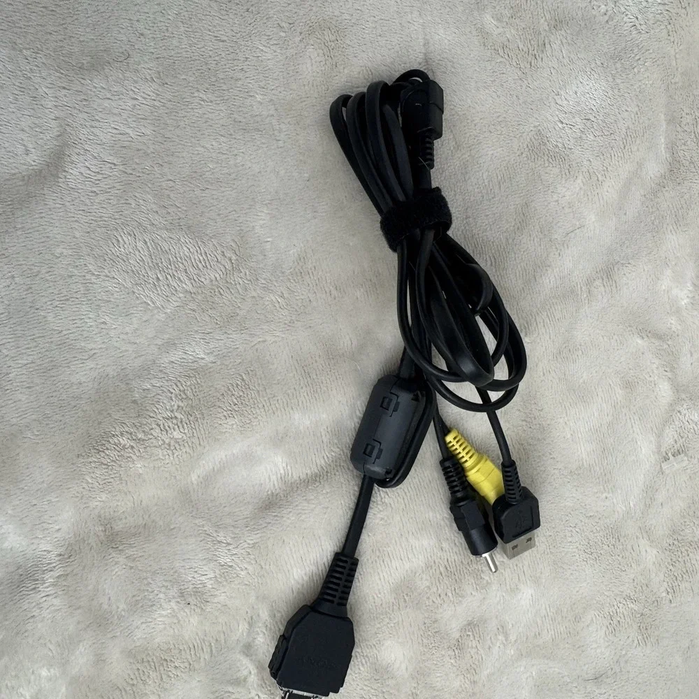 Sony OEM Multi Terminal USB AV Cable RCA Audio Video Camera Camcorder Cord